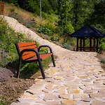 Wellness Vendégház Tavas