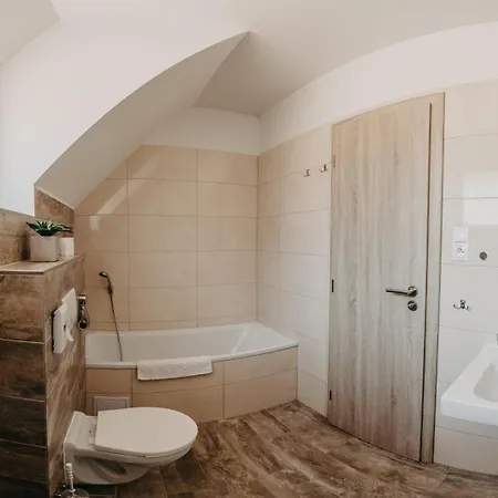 Wellness Affittacamere 3*