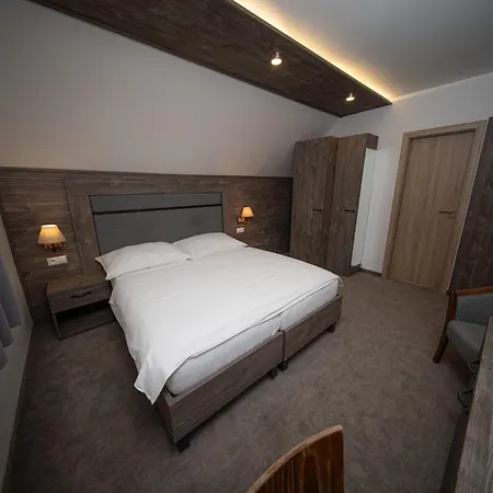 Wellness 3* Tavas
